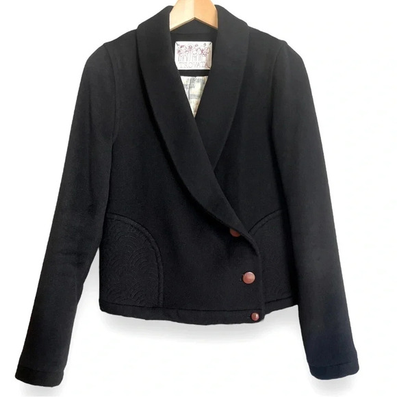 Travota Jackets & Blazers - Travota Wool Blend Embroidered Black Waist Jacket With Quilted Lining Size MED